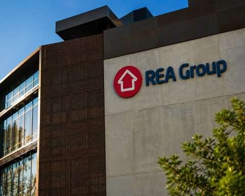 REA Group (ASX:REA) buyback lags after rally, listings keep market divided