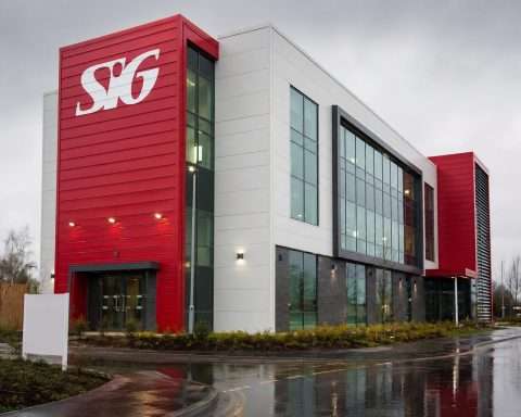 SIG plc (LON:SHI) trades higher on light volume as investors eye August results, debt picture
