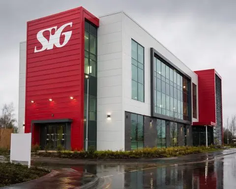 SIG plc (LON:SHI) trades higher on light volume as investors eye August results, debt picture