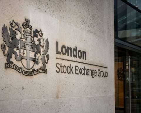 LSEG drops 6% for the week as Rothschild Redburn cuts rating