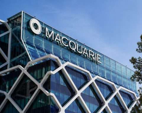 Macquarie Group Up 3% This Week; Eyes on Australia Inflation Data
