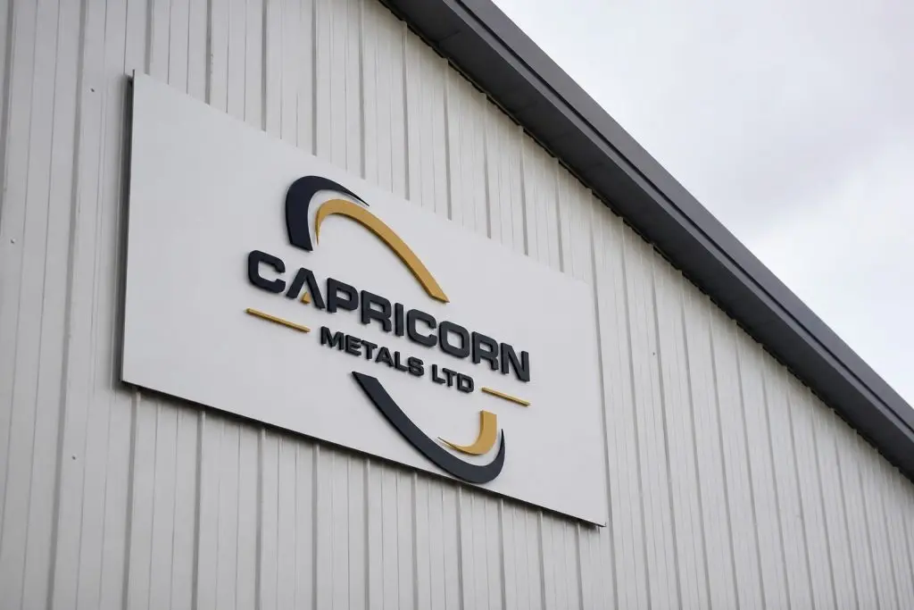 Capricorn Metals (ASX:CMM) trades up 2.3% on buyers seeking spot-gold exposure