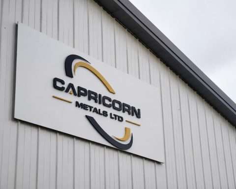 Capricorn Metals (ASX:CMM) trades up 2.3% on buyers seeking spot-gold exposure