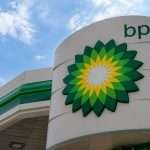 BP shares claw back 2.8%, still down 5.7% for the week as Hormuz fears hit market