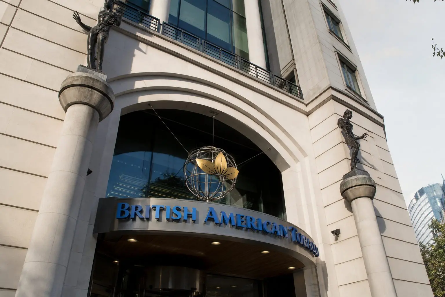 British American Tobacco down 6% this week, lags FTSE 100
