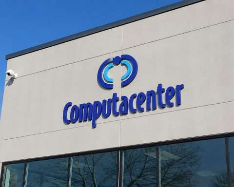 Computacenter stock rallies on big trades ahead of FTSE 100 start