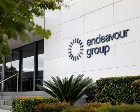 Endeavour Group Stock Stalls as Heavy Trading Puts Dan Murphy’s Owner Back on Watch