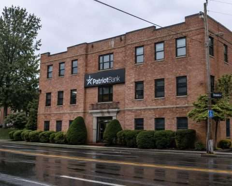 Patriot National Bancorp insider trade comes as $1 shares face reverse-split deadline