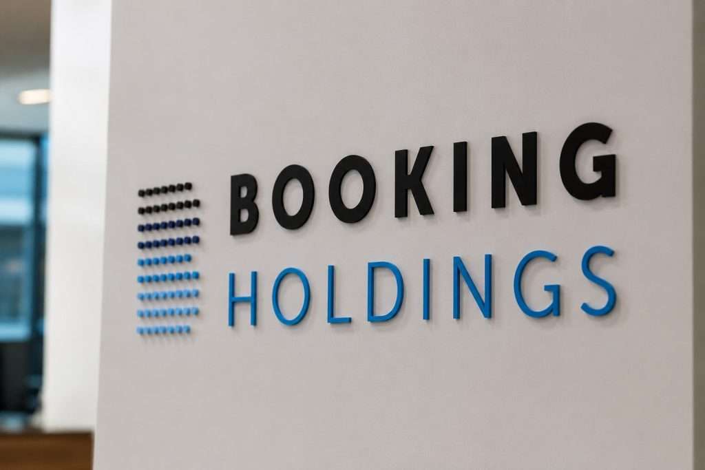 Booking Holdings Stock Drops as Middle East Risk Weighs on Travel Sector