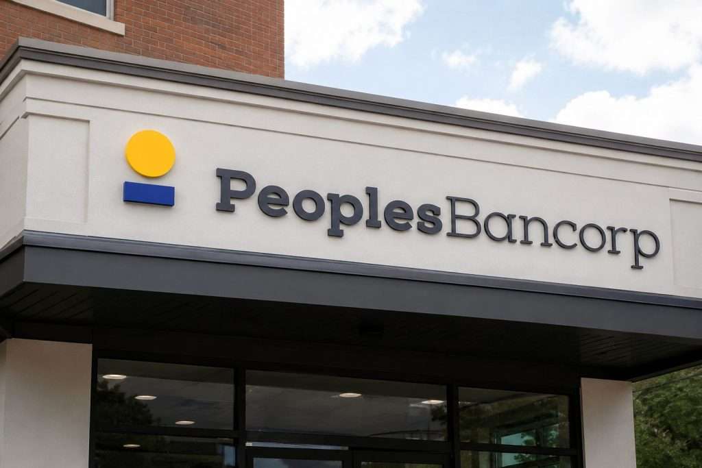 Peoples Bancorp (PEBK) Dips with Dividend Date Ahead