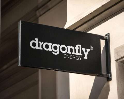 Dragonfly Energy Stock Climbs After Battery Lawsuit Filing, But Cash Burn Clouds the Bounce