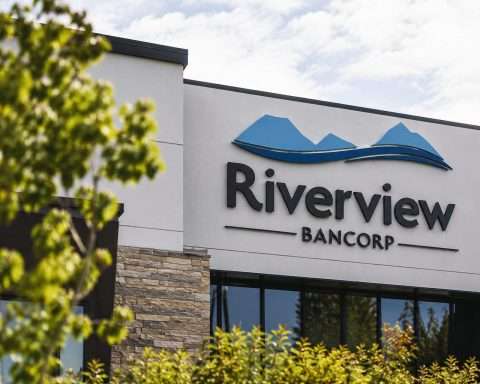 Riverview Bancorp Shares Flat Premarket While Bank Trade Moves