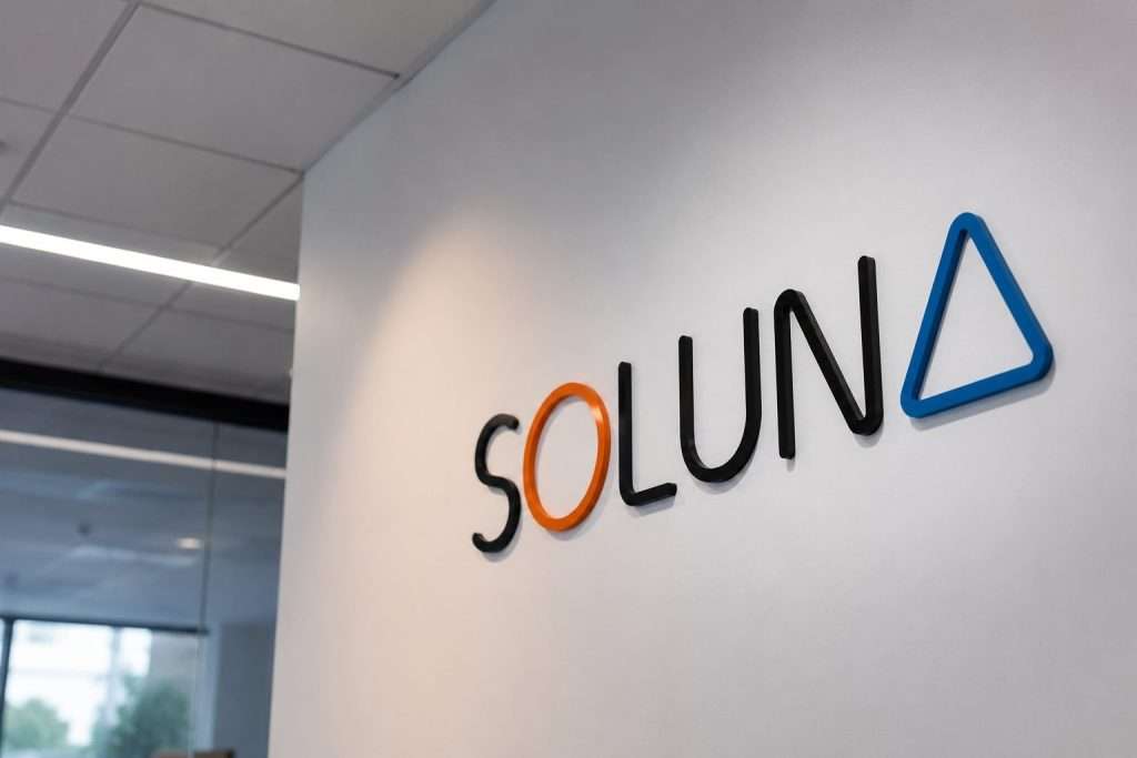 Why Soluna Stock Is Sliding Today as Bitcoin Rout and Nasdaq Selloff Hit Small AI Data-Center Bets