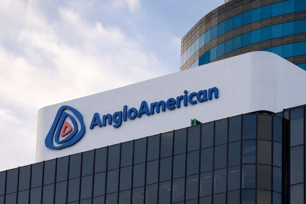 Anglo American slips in London as copper stays in focus