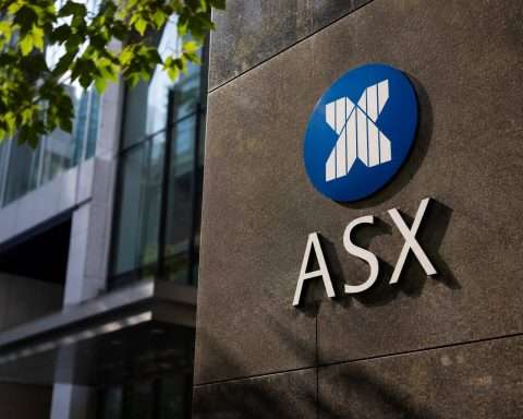 ASX Faces Volatile Tuesday Reopen After Long Weekend as Banks and Miners Watch Wall Street