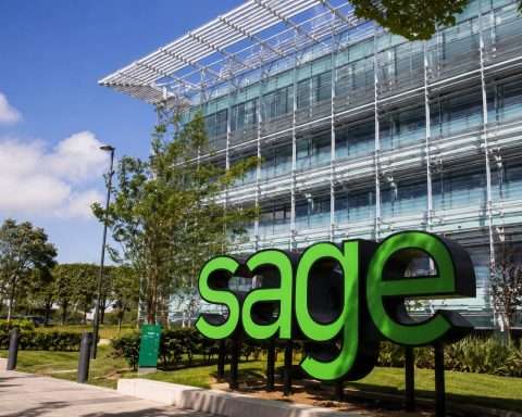 Sage’s Volatile Week as Dividend Falls and AI Story Faces Market Test