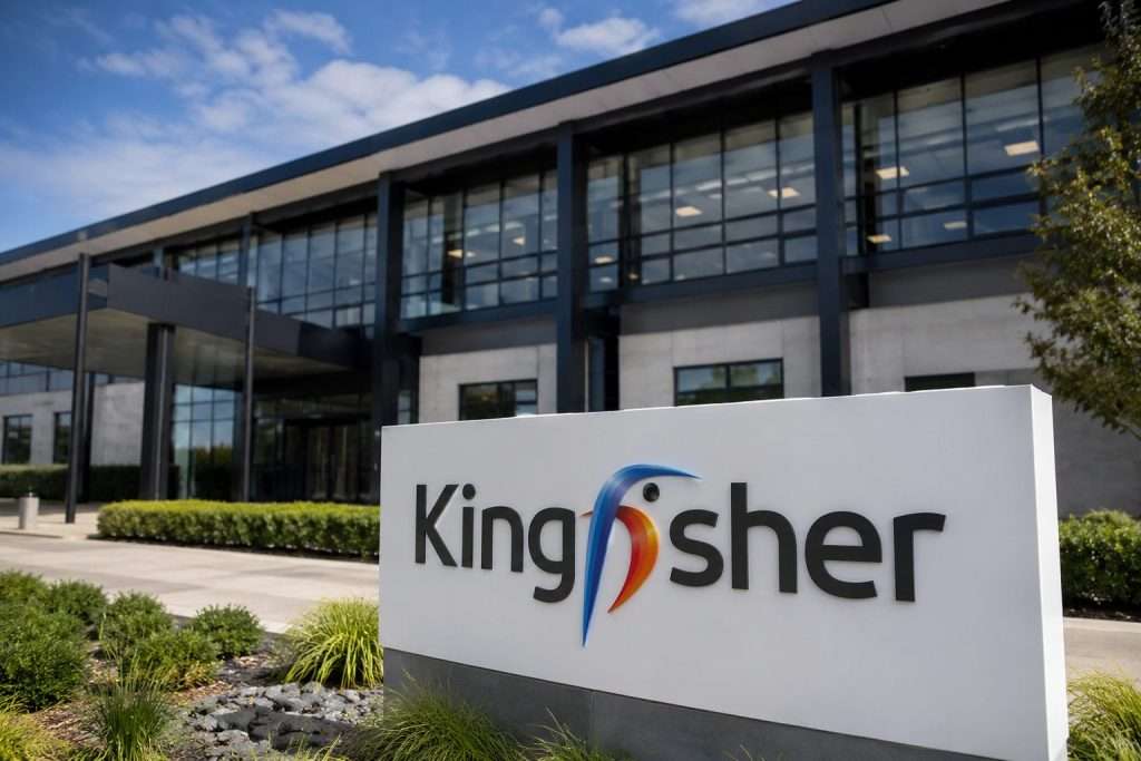 Kingfisher Stock Edges Down as B&Q Awaits Bigger Challenges
