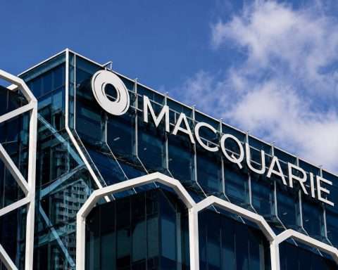 Macquarie shares edge up as ASX slips, investors eye SpaceX involvement and dividend news