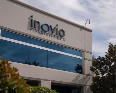 Inovio Shares Fall After Analyst Cut, Traders Wait for FDA Decision
