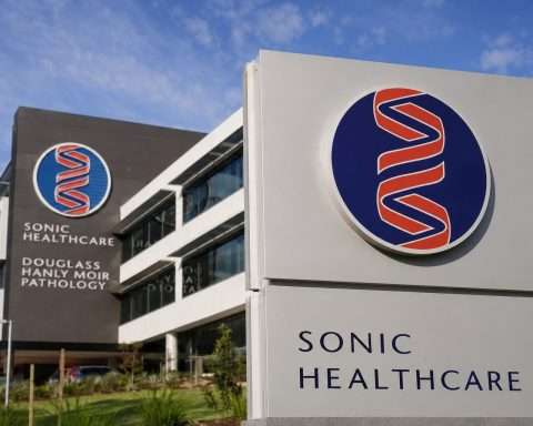 Sonic Healthcare Gains as ASX Drifts; FY27 Cost Overhang for Traders