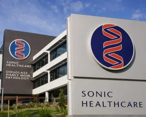 Sonic Healthcare Gains as ASX Drifts; FY27 Cost Overhang for Traders