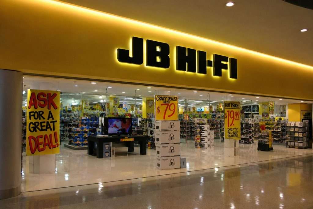 JB Hi-Fi Shares Rise as Electronics Spending Stands Out in Weak ASX Session
