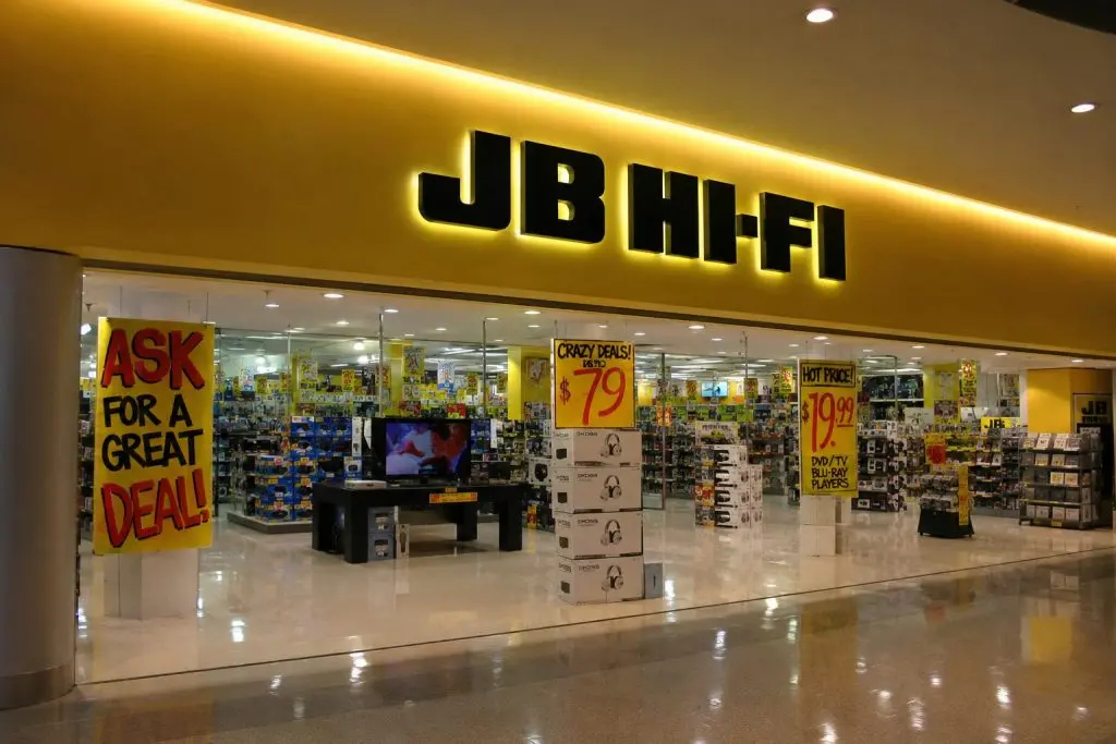 JB Hi-Fi Shares Rise as Electronics Spending Stands Out in Weak ASX Session