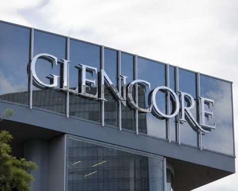 Glencore Shares Edge Lower on Copper Moves