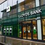 Lloyds Banking Group share price slips as motor finance delay tests buyback support