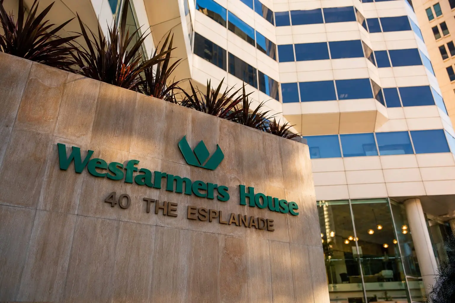 Wesfarmers Shares Hit A$84.31 After Strategy Day While ASX 200 Falls