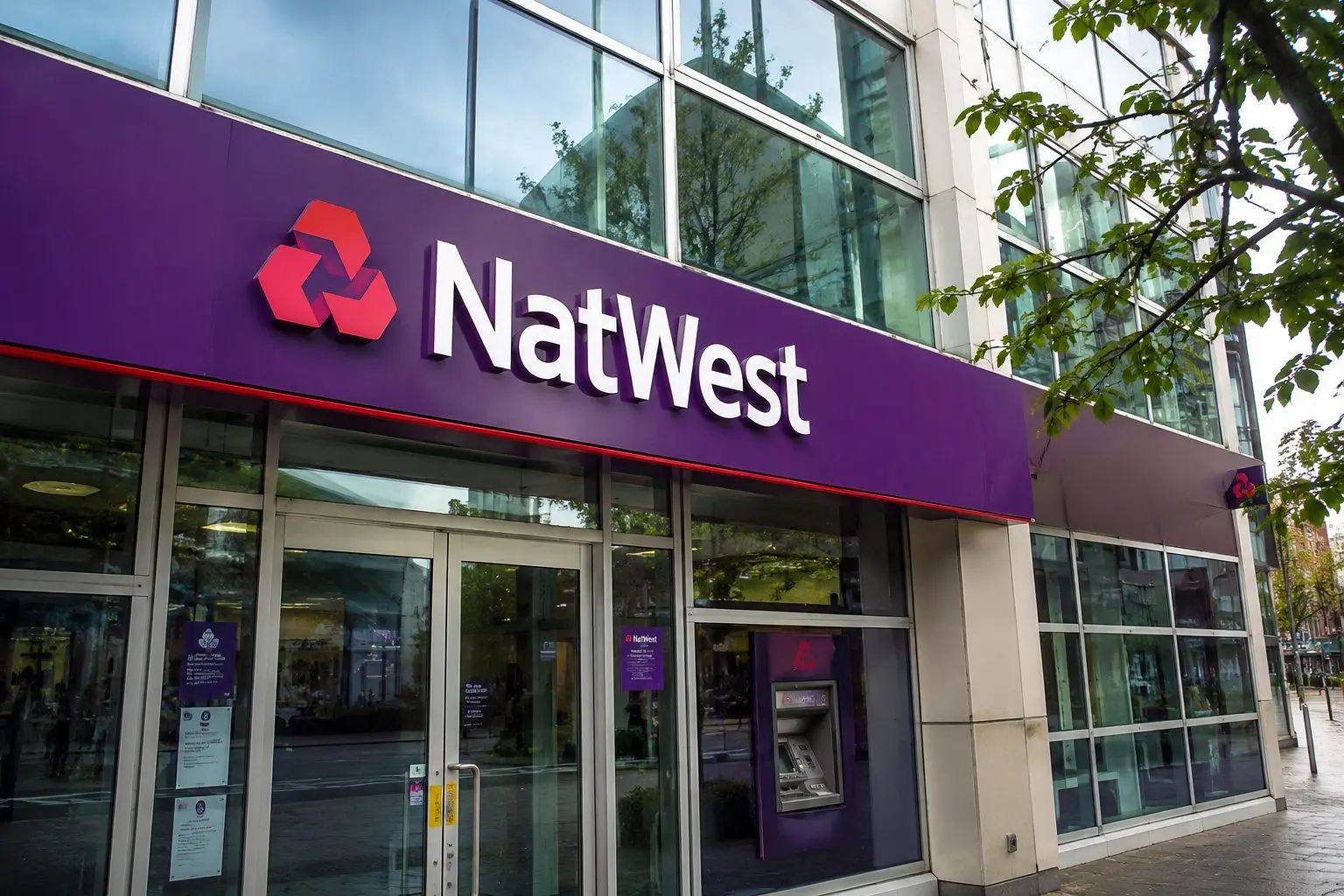 NatWest shares surge as UK banks outperform FTSE 100