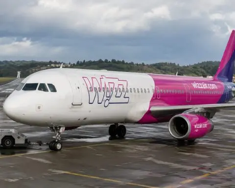 Wizz Air Stock Gains After Profit Tops Forecasts and Oil Pulls Back