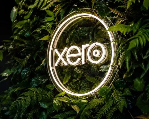 Xero Share Price Under Pressure as CEO Pay Talks Put ASX Tech Stock Back in Focus