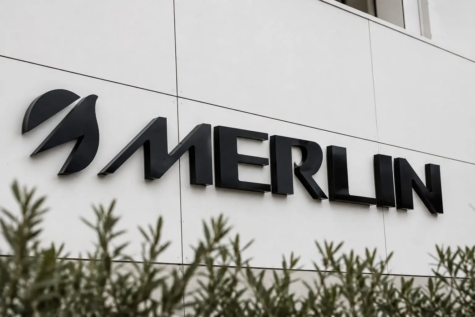 Merlin shares drop 11% ahead of June AI flight test