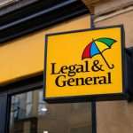 Legal & General rises on £1.2bn buyback as traders look at FTSE 100 income