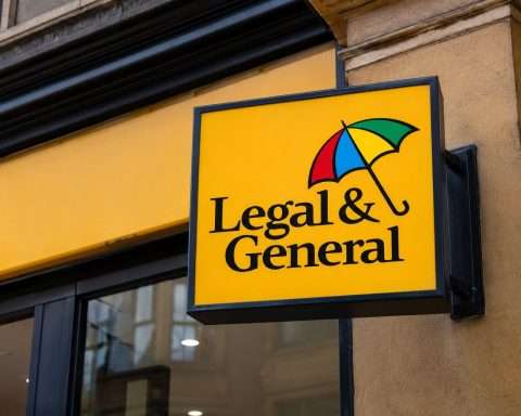 Legal & General rises on £1.2bn buyback as traders look at FTSE 100 income
