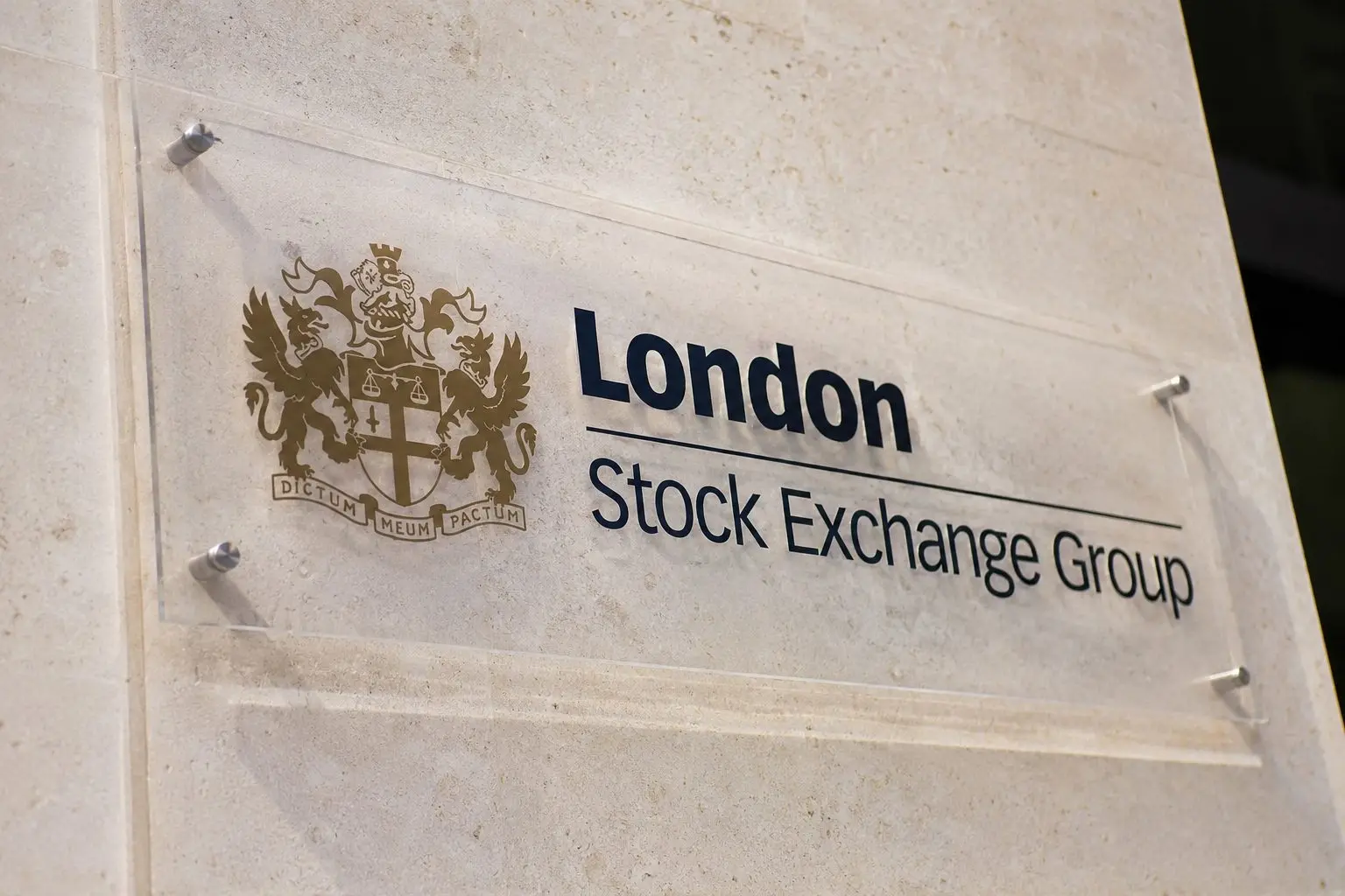 LSEG shares climb as investors look to AI, buybacks and July results