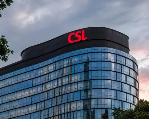 CSL Falls After Brief Rebound; August Result in Focus
