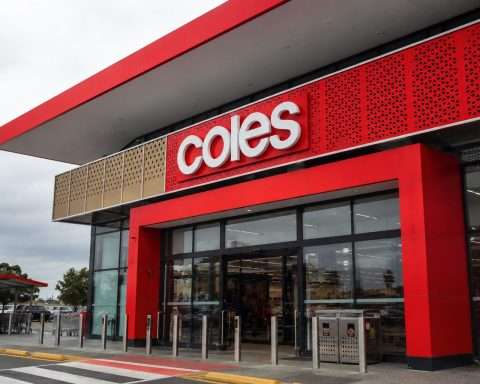 ASX 200 climbs as Coles trades lower