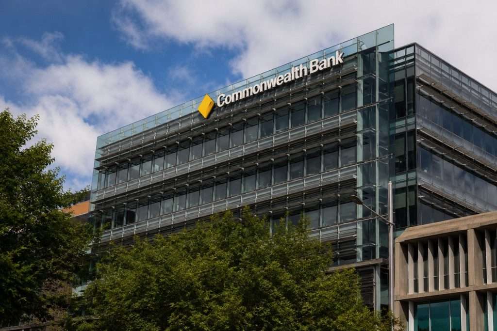 Commonwealth Bank Tracks Higher Following RBA Hold, Valuations Still in Focus