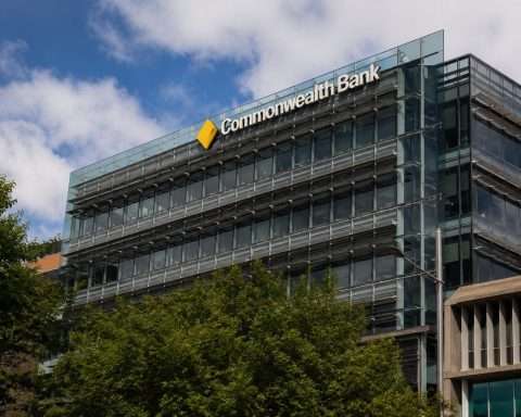 Commonwealth Bank Tracks Higher Following RBA Hold, Valuations Still in Focus