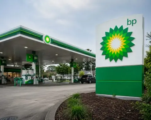 BP drops on oil weakness as O’Neill reset faces pressure, Shell down too