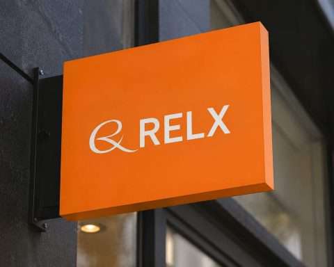 RELX shares drop 3% as market slips, AI questions remain