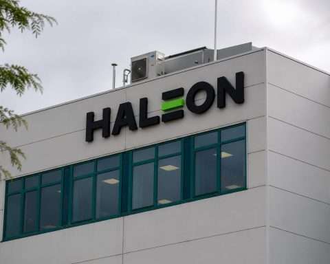 Haleon holds above buyback price even as JPMorgan cuts target