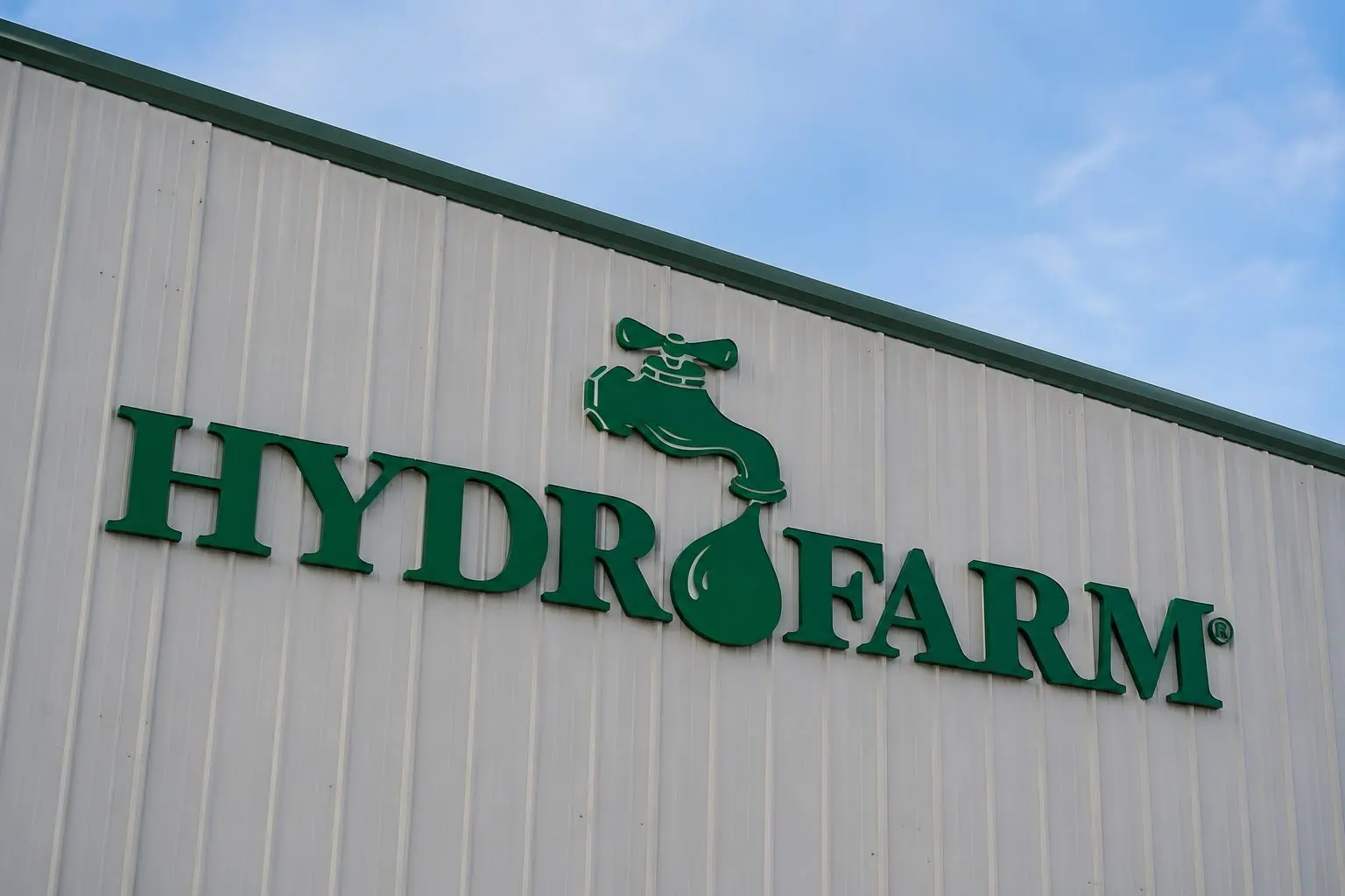 Hydrofarm Clears $1; Traders Still Wary Over Debt Signal