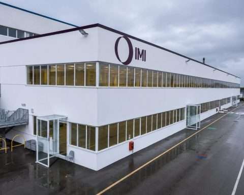 IMI drops off year high after £500 million buyback cuts shares