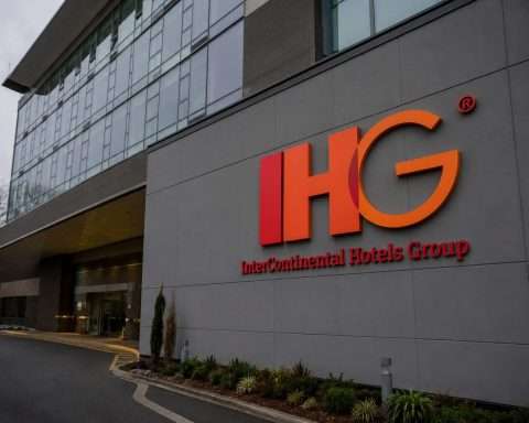 IHG shares slip 1.3% as London trading pares back weekly rise