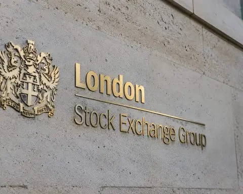 LSEG (LSEG.L) trails FTSE 100 as buyback tranche wraps, focus turns to AI sales and FCA tape standoff