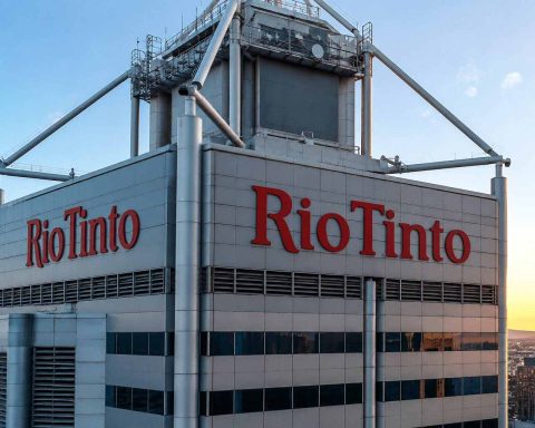 Rio Tinto (LON:RIO) drop puts lithium prospects up against iron ore cash