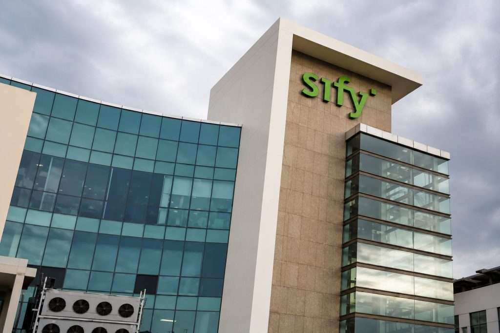 Sify Shares Stuck, India AI Data-Center Bet Draws Traders